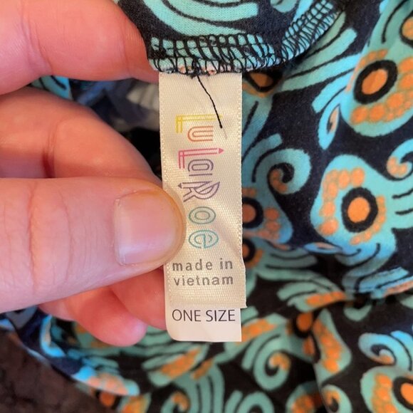 OS LuLaRoe Leggings AA21 4969 - Picture 3 of 4